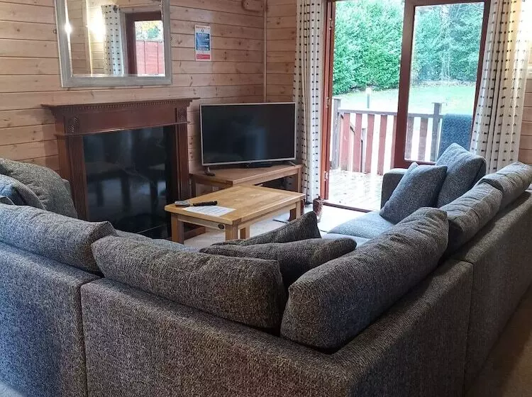 Отель Newton House