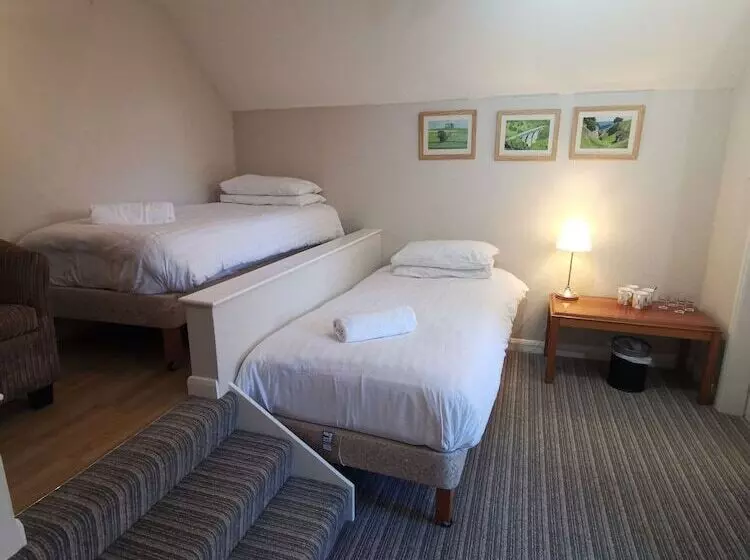 Отель Newton House