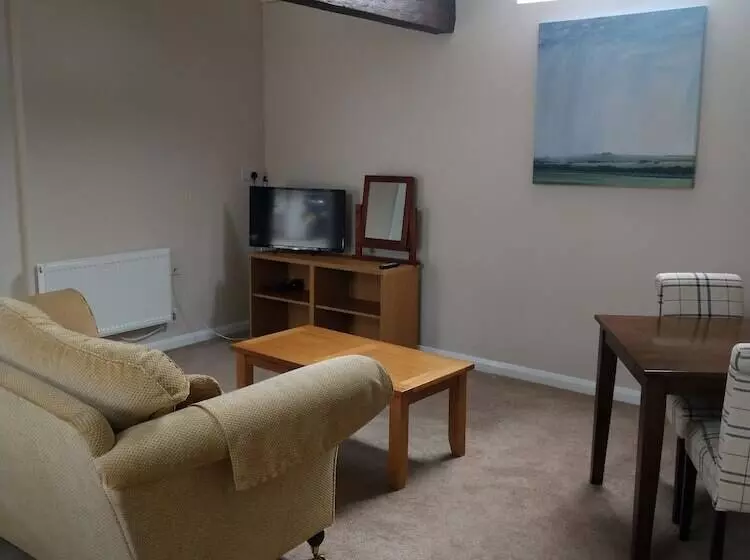 Отель Newton House