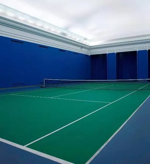 Отель Renaissance Tianjin Lakeview