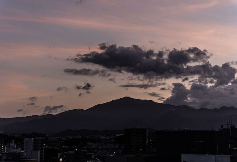 בית מלון כפרי Vista Atsugi