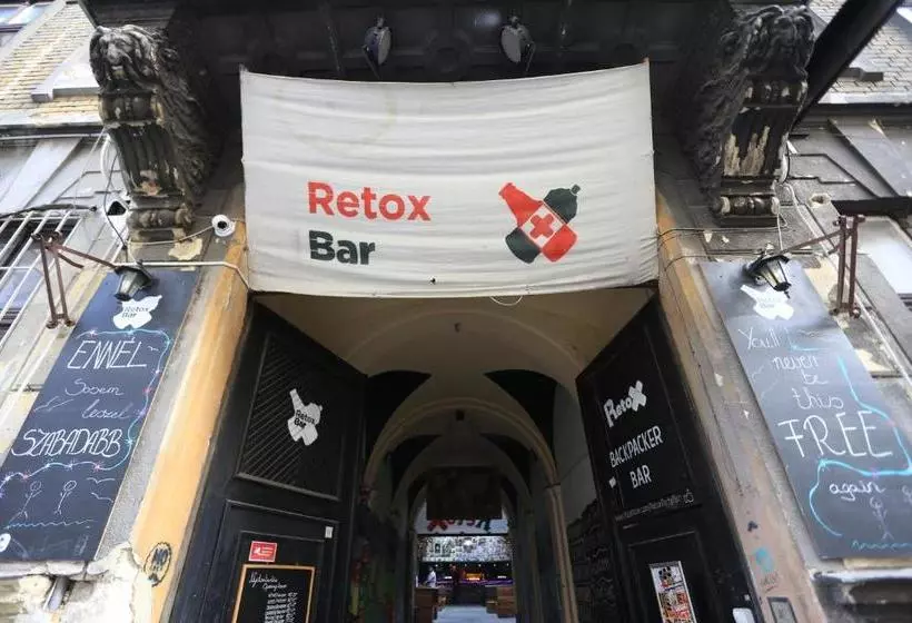 Retox Party Hostel