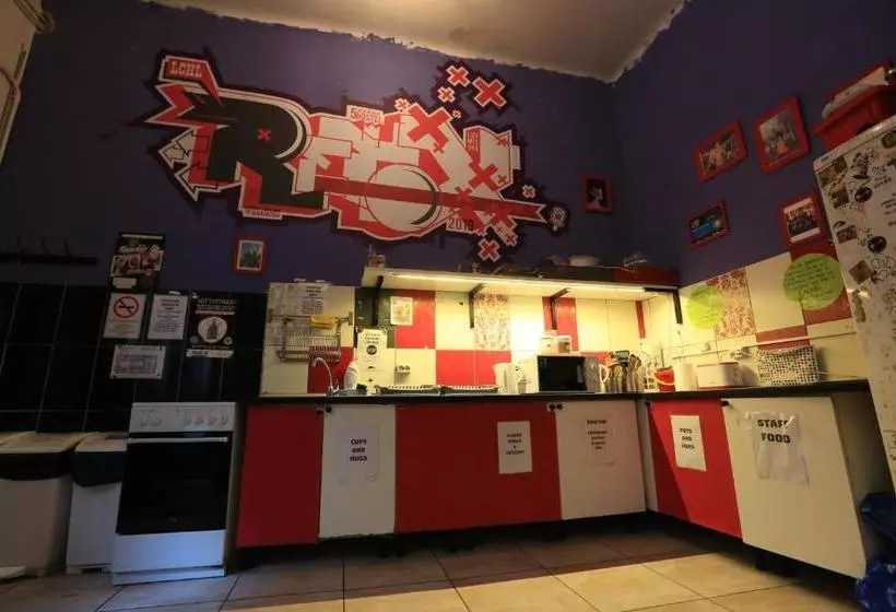 Retox Party Hostel