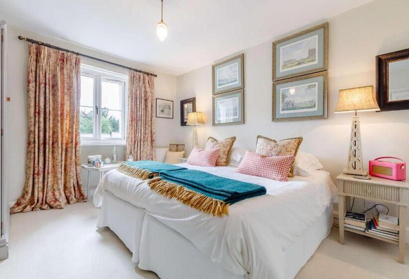 ベッドアンドブレックファースト Heron House