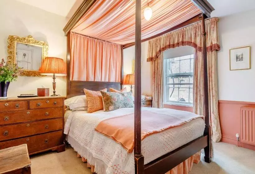 住宿加早餐  Heron House