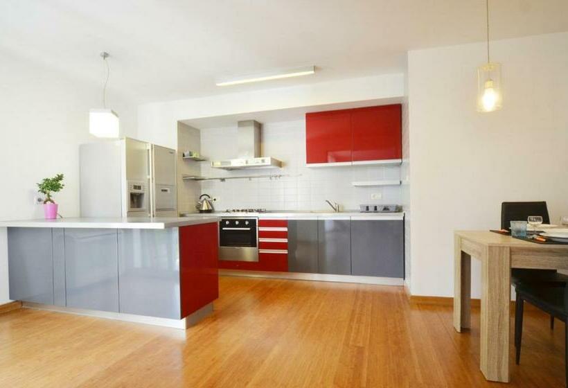 Hotel Apartments Maela