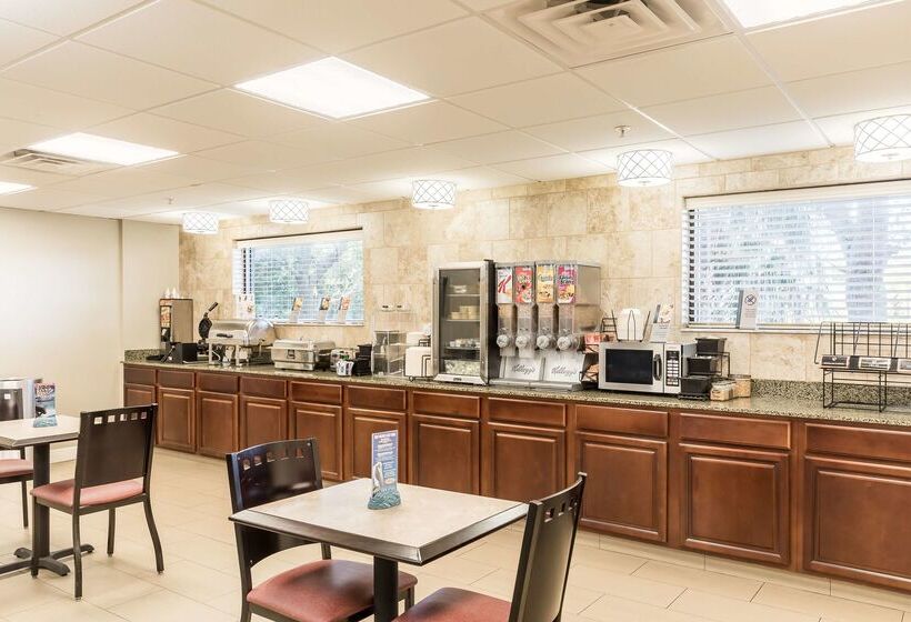 Best Western Plus Sebastian Hotel & Suites