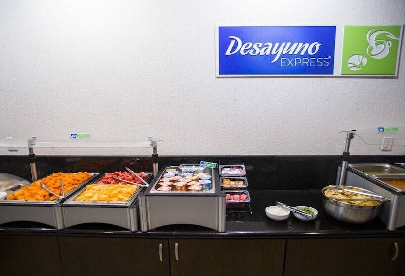 فندق Holiday Inn Express Tuxtla Gutierrez La Marimba, An Ihg