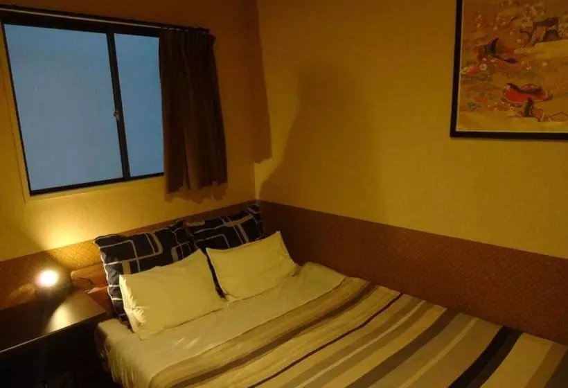 酒店 Khaosan Kyoto Guesthouse