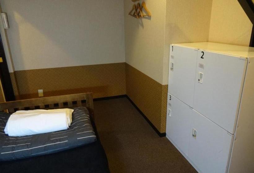 Отель Khaosan Kyoto Guesthouse