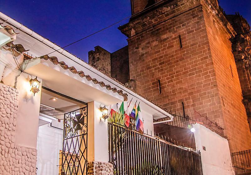 Hotel Monasterio San Pedro