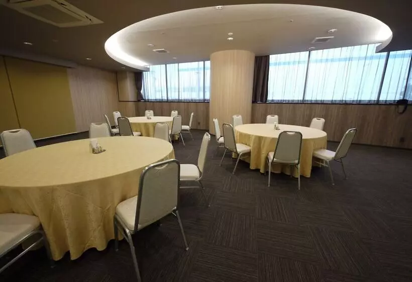 فندق Route Inn Grantia Komaki