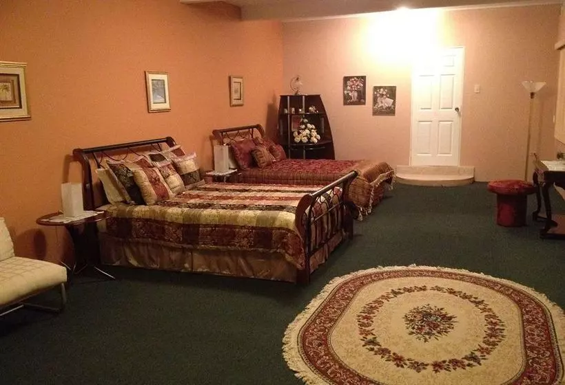 هتل Shammah S Bed & Breakfast