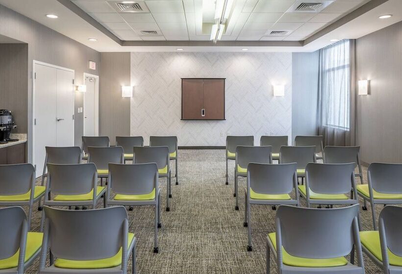 Otel Springhill Suites Alexandria Southwest