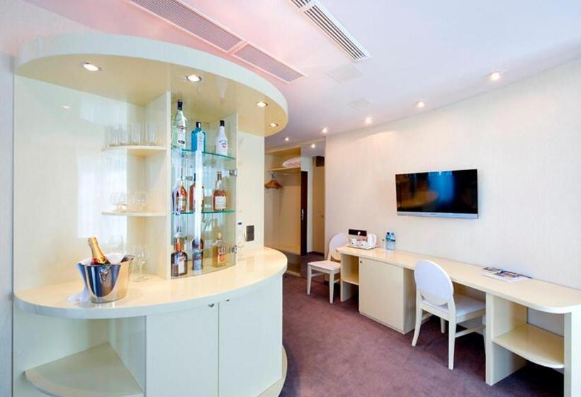 酒店 Symfonia Osjaków