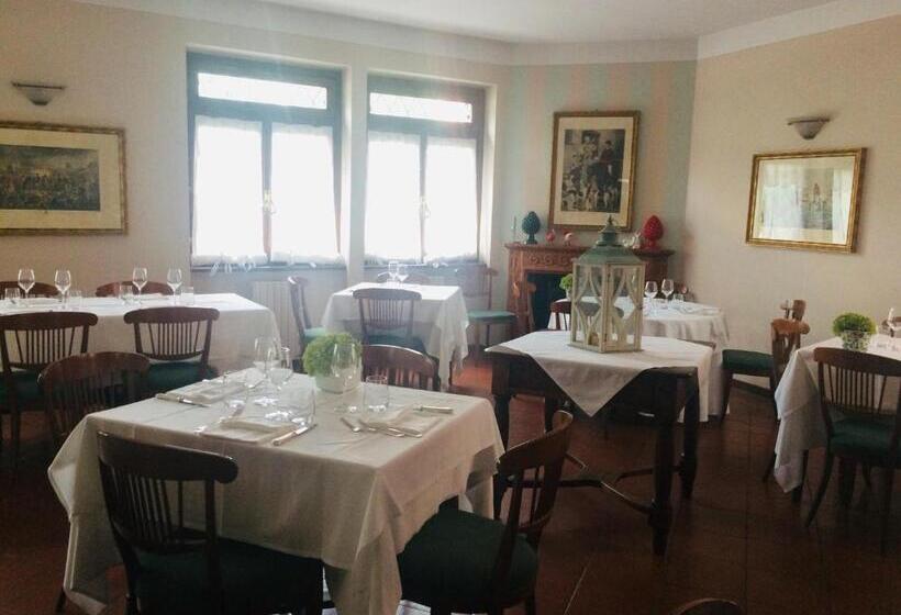 בית מלון כפרי Albergo & Ristorante Selvatico