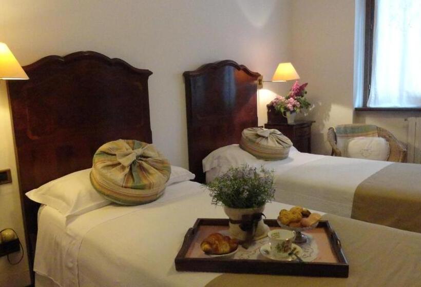 בית מלון כפרי Albergo & Ristorante Selvatico