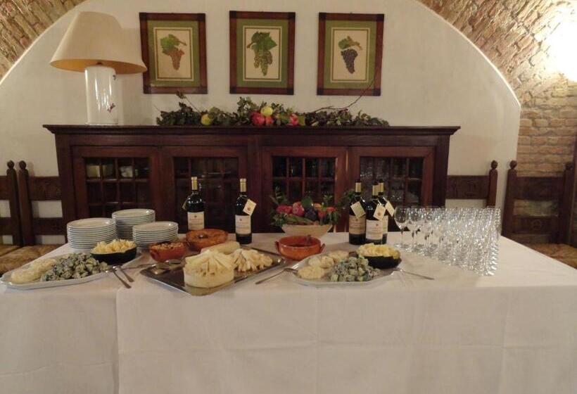 בית מלון כפרי Albergo & Ristorante Selvatico