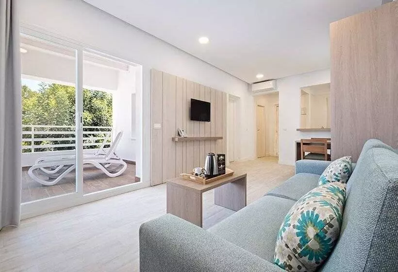 Azuline Hotel Palmanova Garden