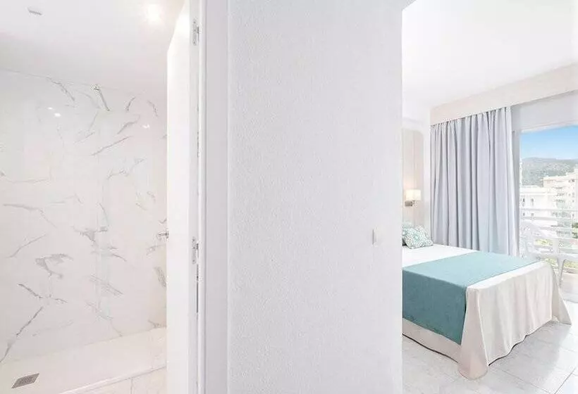 Azuline Hotel Palmanova Garden