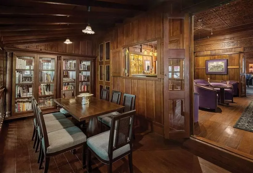 فندق 137 Pillars House