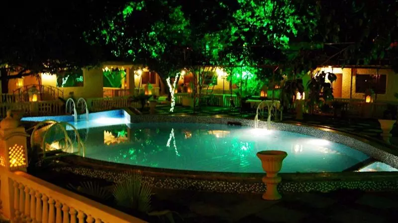 هتل The Heritage Village Resort