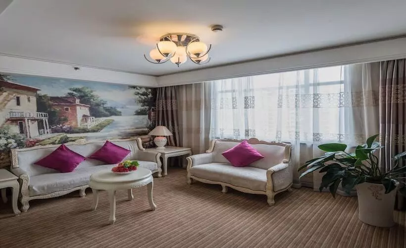 ホテル Haiwaihai International