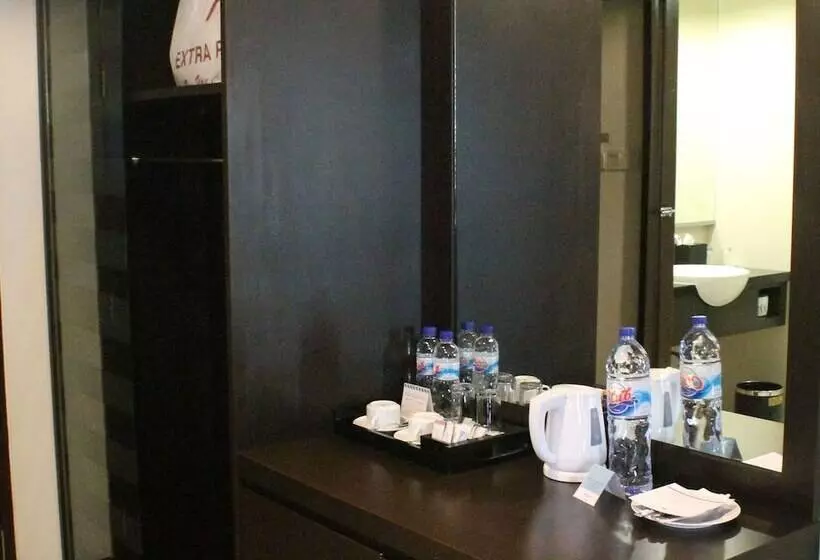 酒店 Mercure Pontianak City Center