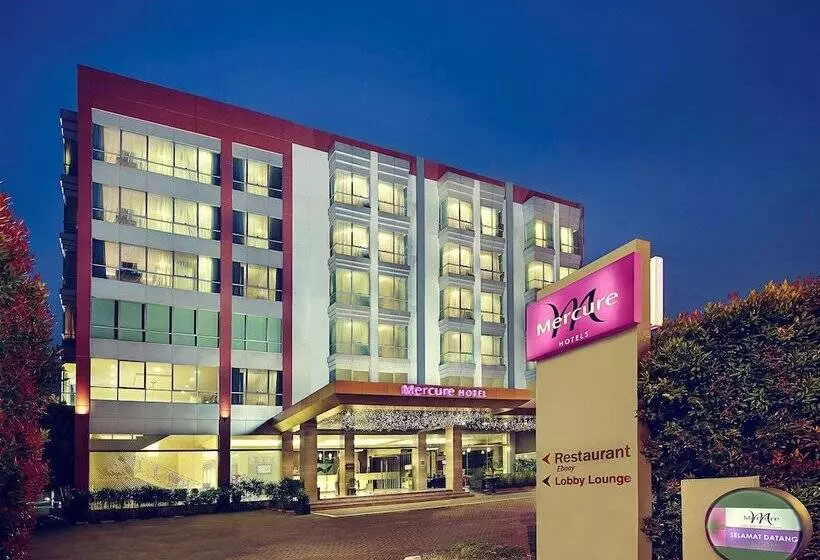 酒店 Mercure Pontianak City Center