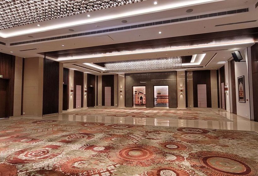 Radisson Blu Hotel, Greater Noida