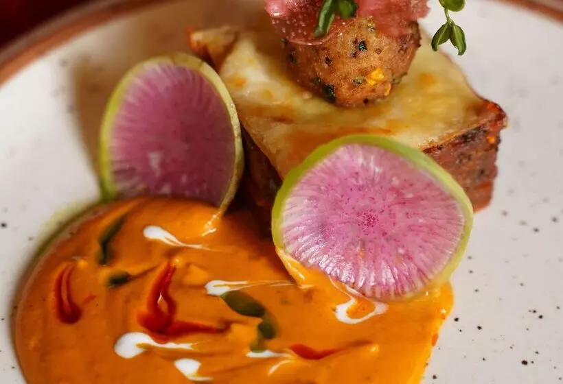 Radisson Blu Hotel, Greater Noida