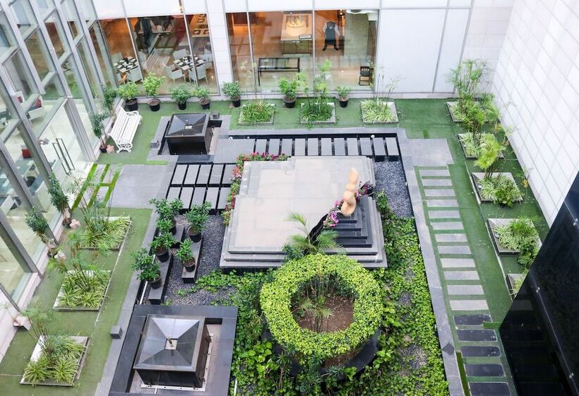 Radisson Blu Hotel, Greater Noida