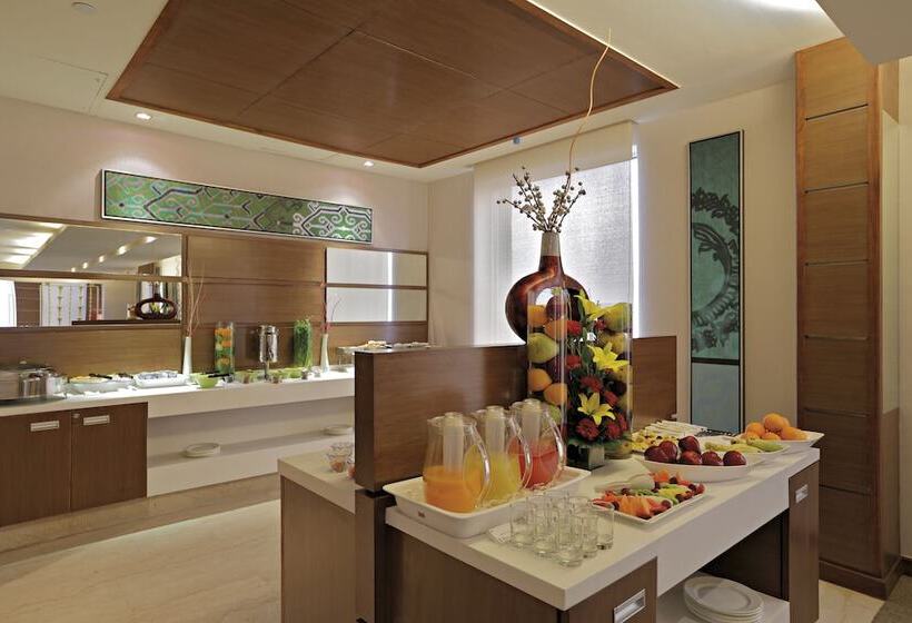 Radisson Blu Hotel, Greater Noida