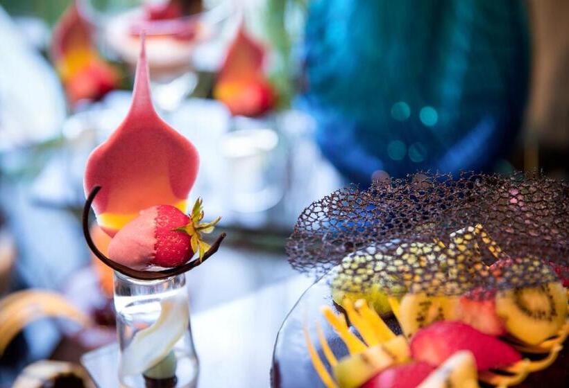 Hotel Robinson Sarigerme Park   All Inclusive