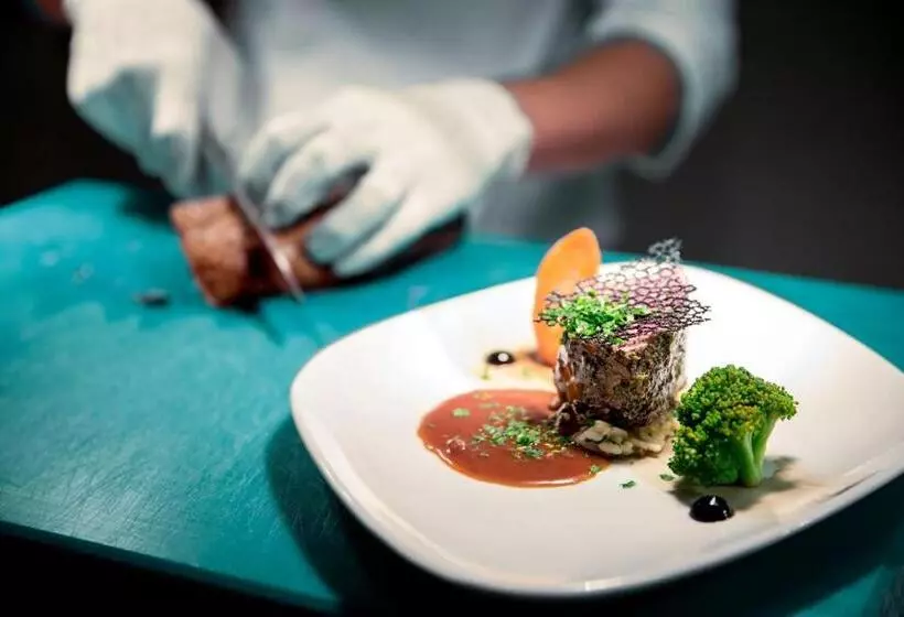 هتل Robinson Sarigerme Park   All Inclusive