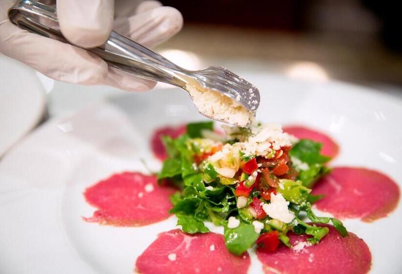 Hotel Robinson Sarigerme Park   All Inclusive