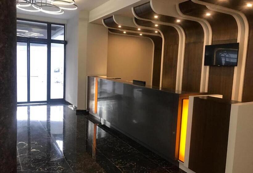 酒店 Sette Serenity