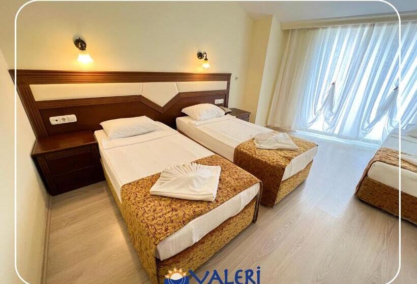 فندق Valeri Beach
