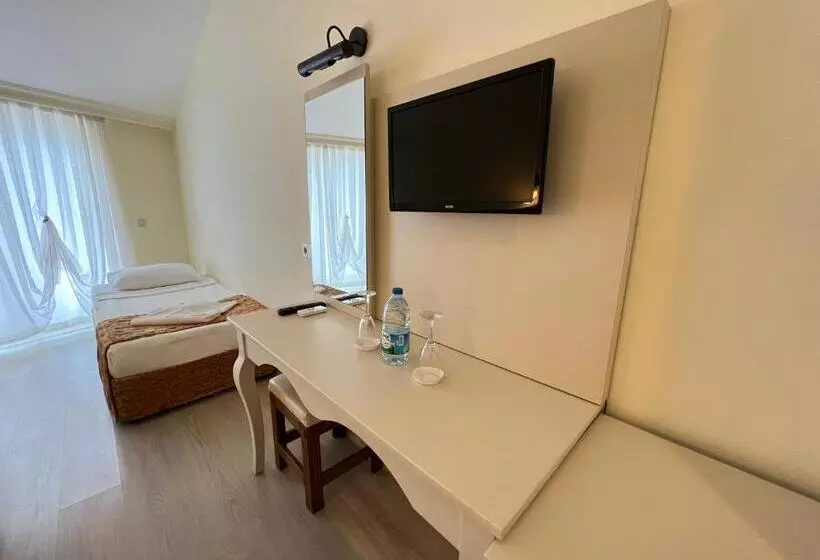 Отель Valeri Beach