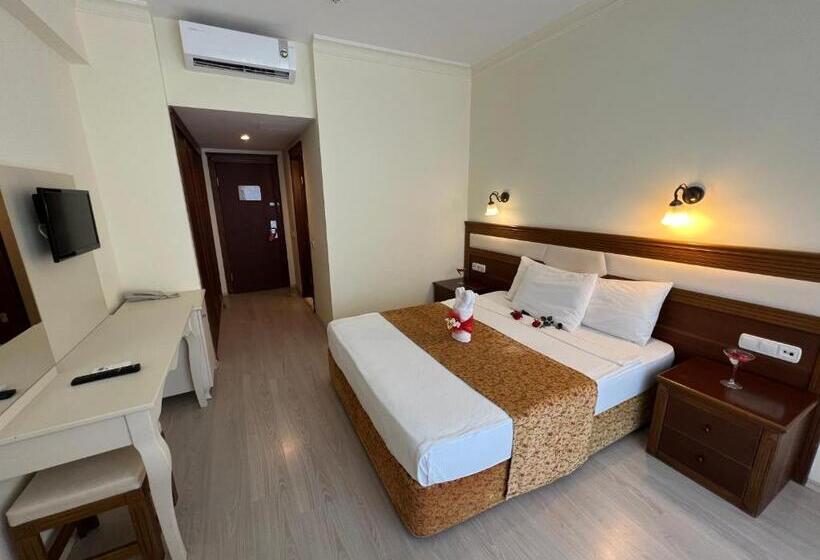 فندق Valeri Beach