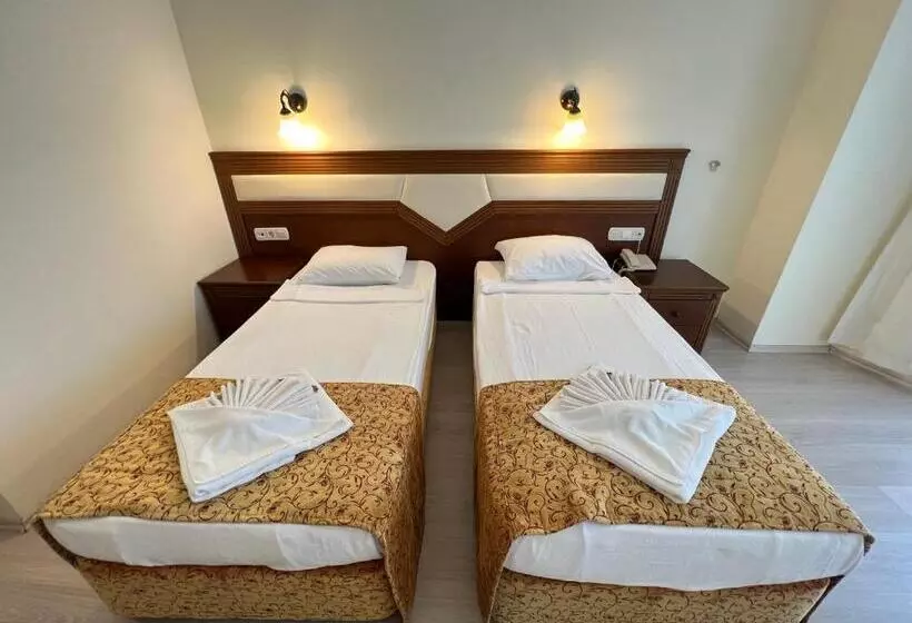 Отель Valeri Beach