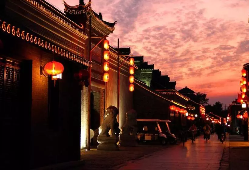 Отель Yangzhou Centre And Residence