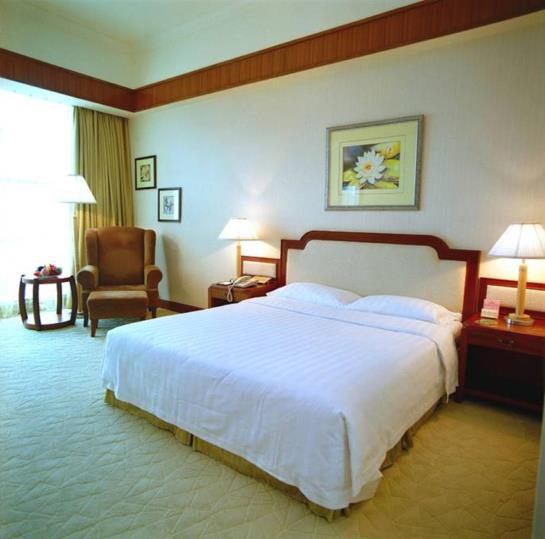 Отель Zhongshan Sunshine Business