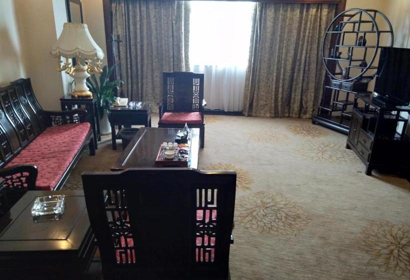 Jindu Crown Hotel Jiangxi