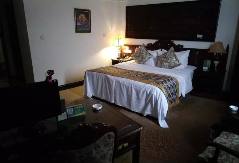 Jindu Crown Hotel Jiangxi