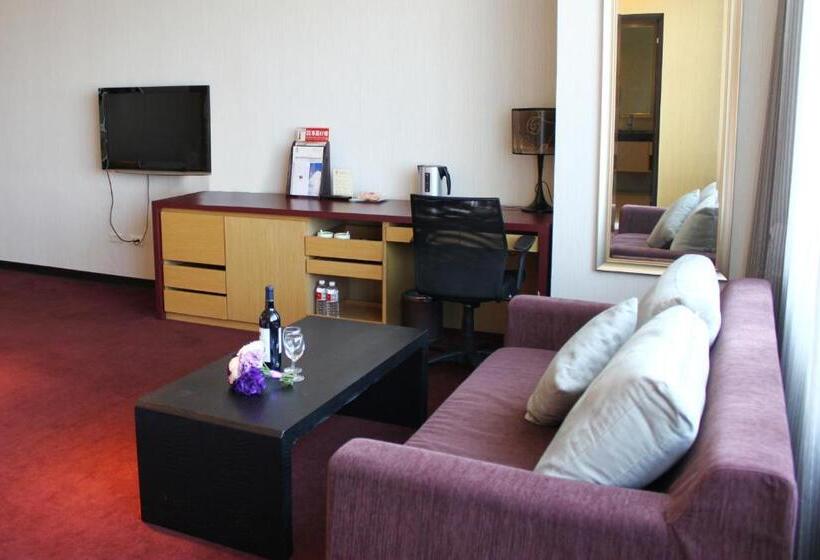 Golden Tulip Zhong Xin Hotel Taichung