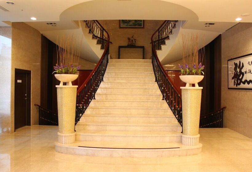 Golden Tulip Zhong Xin Hotel Taichung