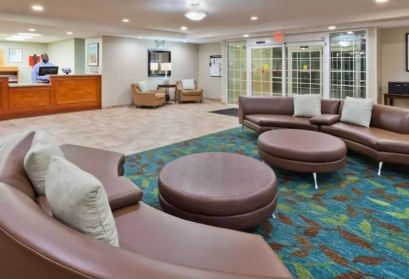 Candlewood Suites Eastchase Park, An Ihg