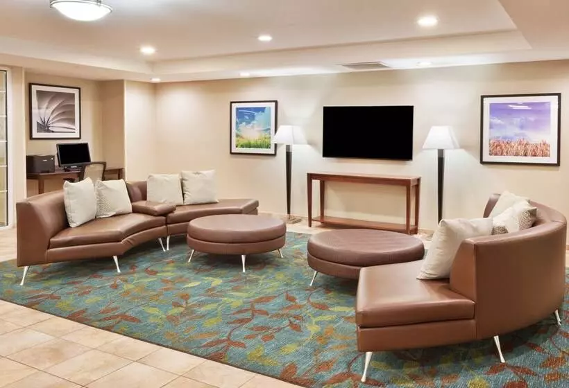 Candlewood Suites Eastchase Park, An Ihg