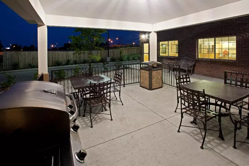 Candlewood Suites Lexington, An Ihg